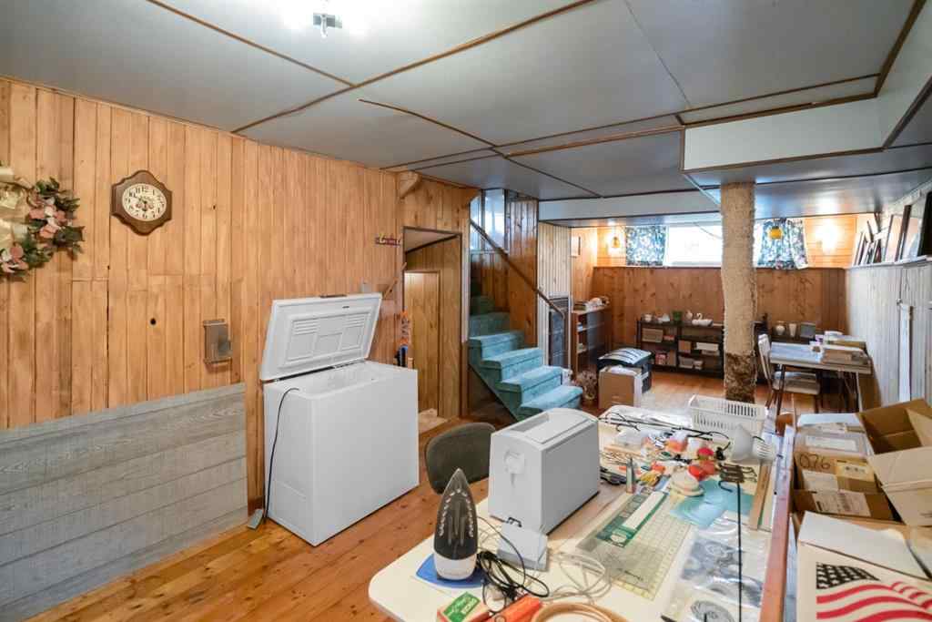 MLS® A2248673 - 4612 51A Street  in Rosedale Camrose, Residential