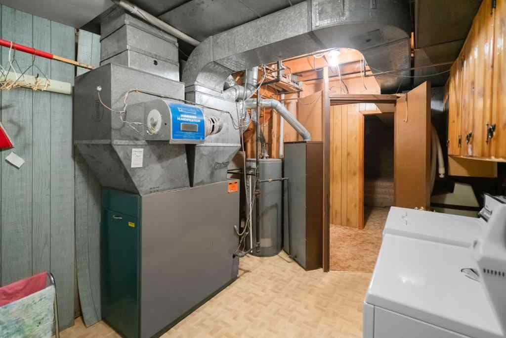 MLS® A2248673 - 4612 51A Street  in Rosedale Camrose, Residential