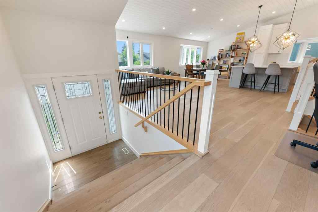 MLS® A2248680 - 72 Edforth Crescent NW in Edgemont Calgary, Residential