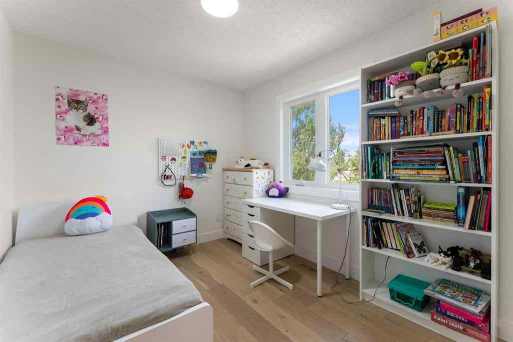 MLS® A2248680 - 72 Edforth Crescent NW in Edgemont Calgary, Residential