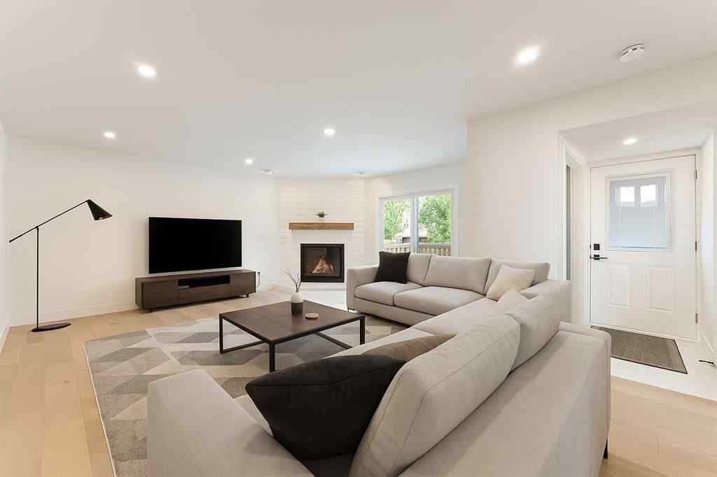 MLS® A2248680 - 72 Edforth Crescent NW in Edgemont Calgary, Residential
