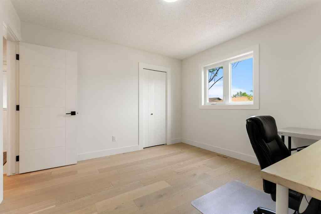 MLS® A2248680 - 72 Edforth Crescent NW in Edgemont Calgary, Residential