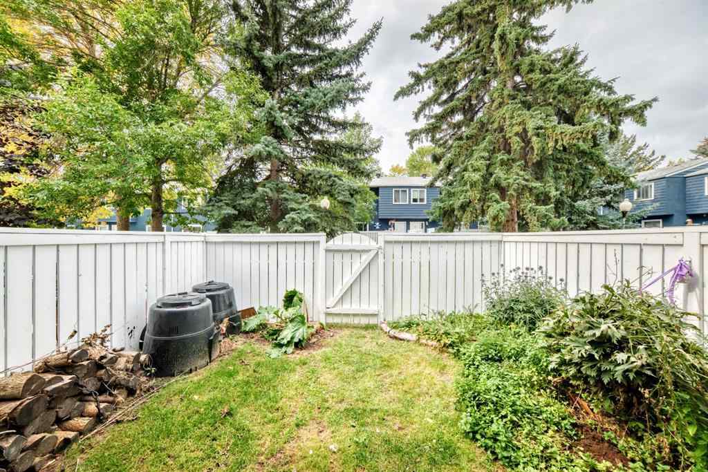 MLS® A2248683 - Unit #90 251 90 Avenue SE in Acadia Calgary, Residential