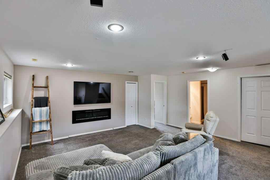 MLS® A2248693 - 36 Blackfoot Circle W in Indian Battle Heights Lethbridge, Residential