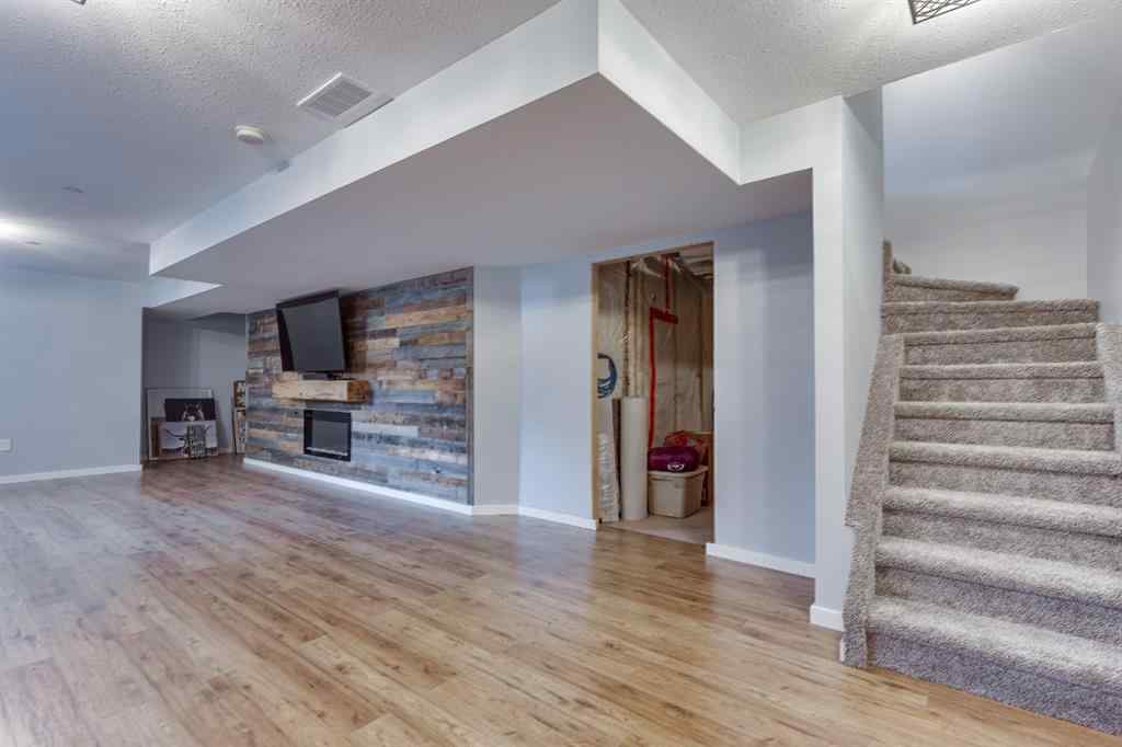 MLS® A2248696 - 812 Stonehaven Drive  in NONE Carstairs, Residential