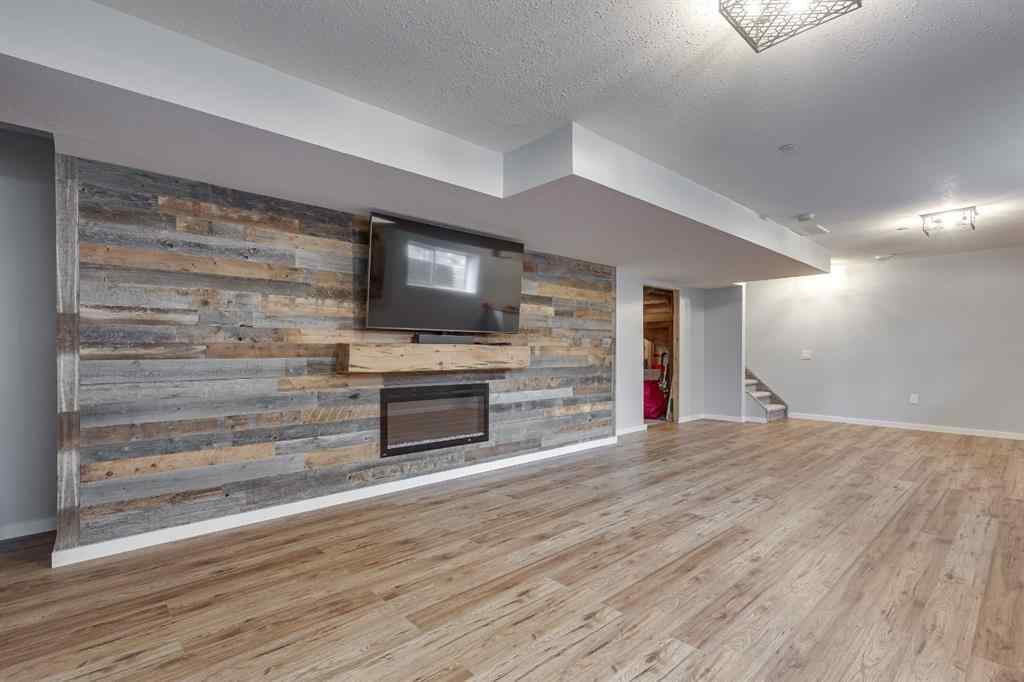MLS® A2248696 - 812 Stonehaven Drive  in NONE Carstairs, Residential