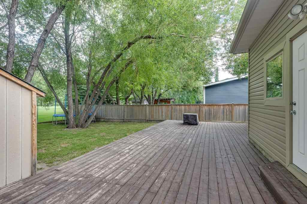 MLS® A2248696 - 812 Stonehaven Drive  in NONE Carstairs, Residential