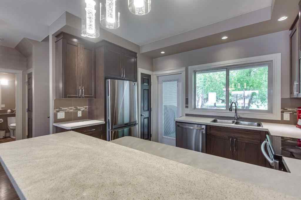 MLS® A2248696 - 812 Stonehaven Drive  in NONE Carstairs, Residential