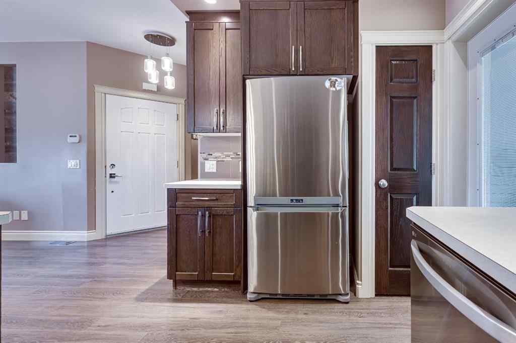 MLS® A2248696 - 812 Stonehaven Drive  in NONE Carstairs, Residential