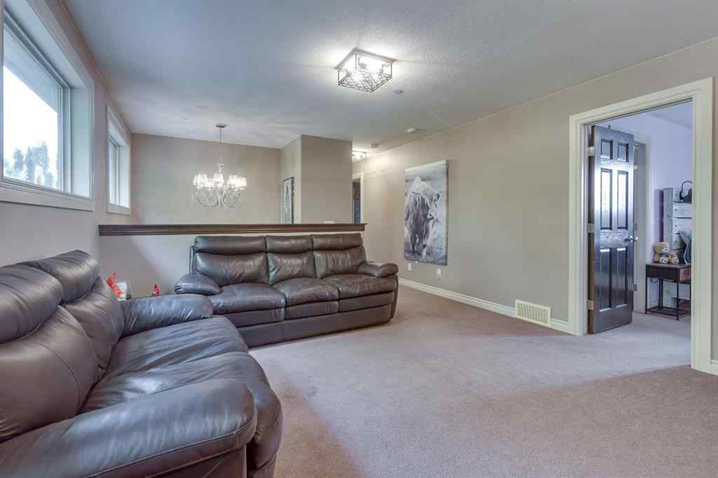 MLS® A2248696 - 812 Stonehaven Drive  in NONE Carstairs, Residential