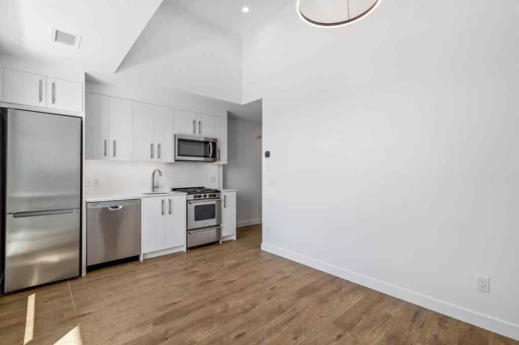 MLS® A2248700 - Unit #822 110 18A Street NW in West Hillhurst Calgary, Residential
