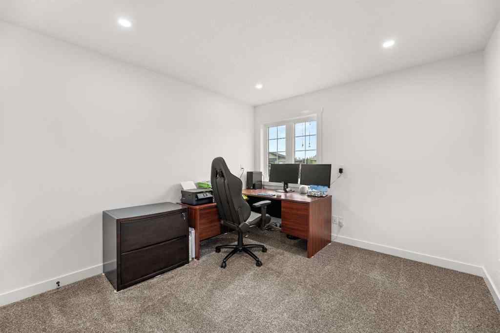 MLS® A2248702 - 20 Poplar Ridge Close  in NONE Didsbury, Residential