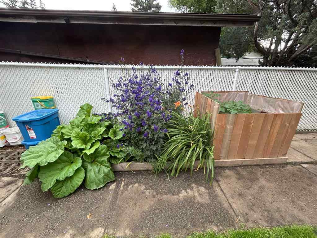 MLS® A2248705 - 5102 47 Street  in NONE Vermilion, Residential