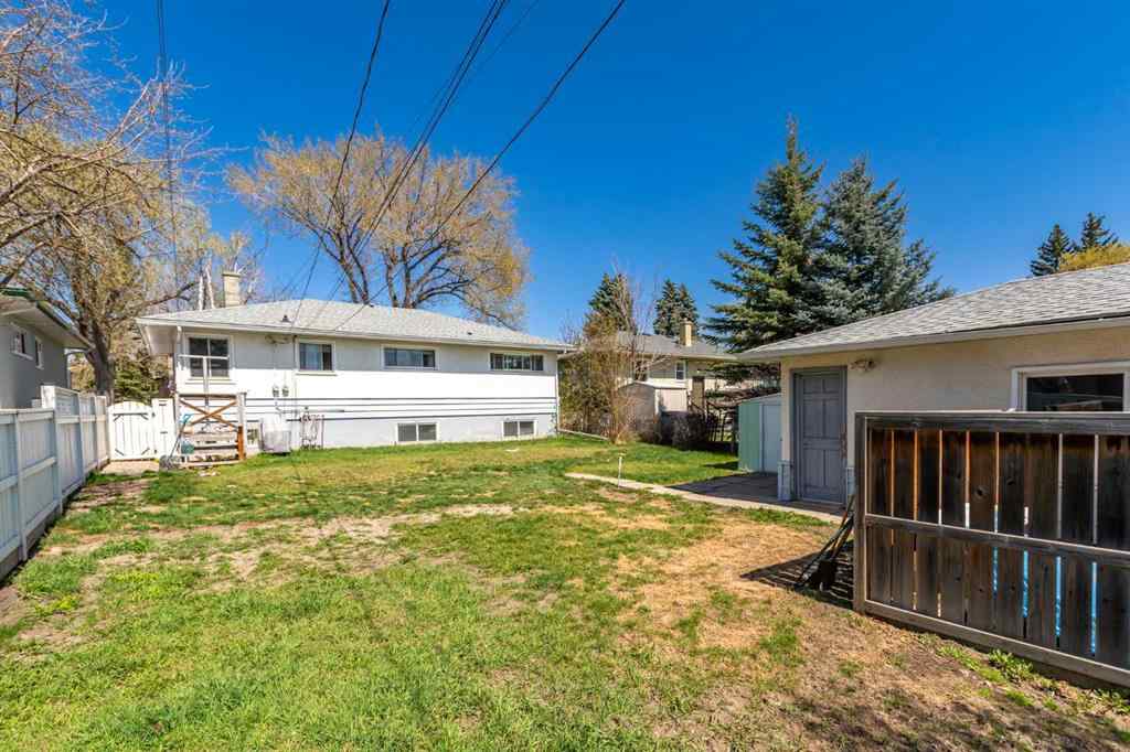 MLS® A2248706 - 223 41 Avenue NW in Highland Park Calgary, Residential