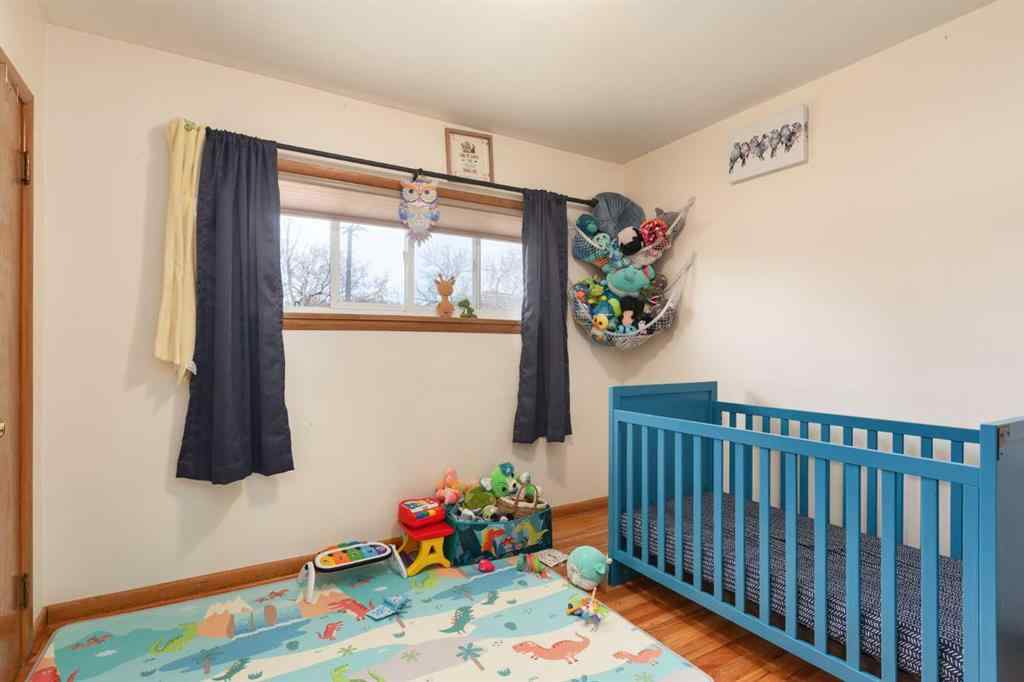 MLS® A2248706 - 223 41 Avenue NW in Highland Park Calgary, Residential