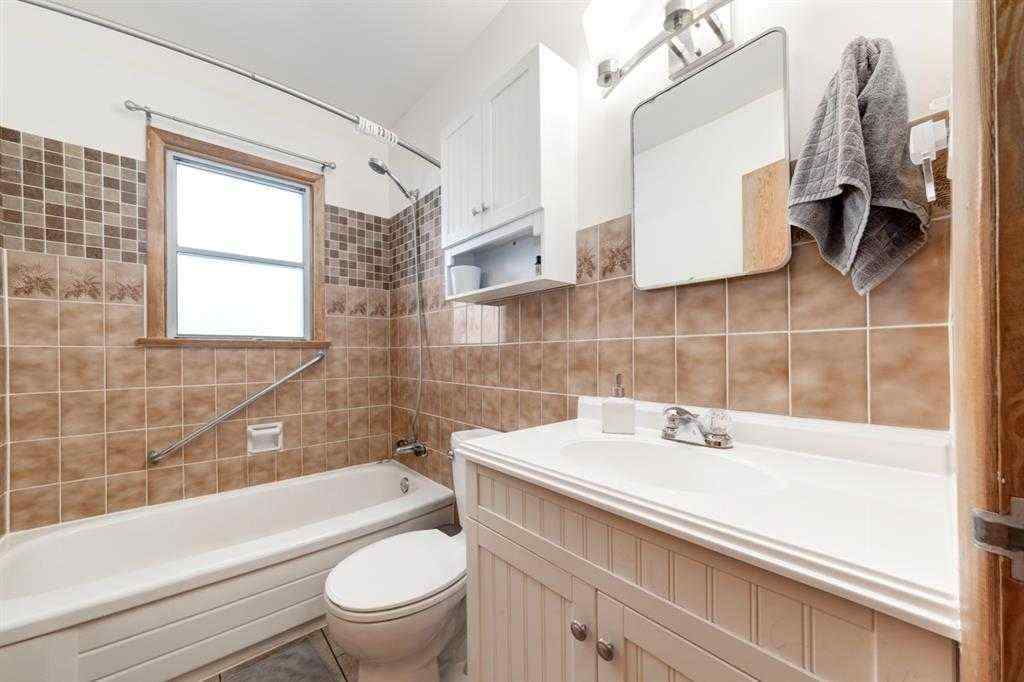 MLS® A2248706 - 223 41 Avenue NW in Highland Park Calgary, Residential