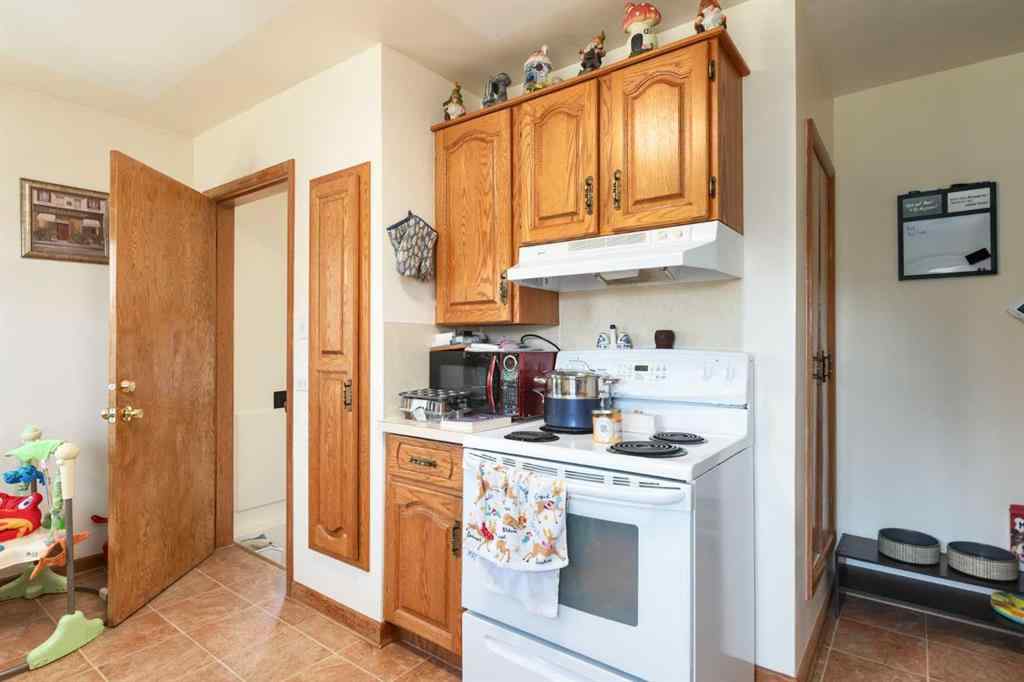 MLS® A2248706 - 223 41 Avenue NW in Highland Park Calgary, Residential