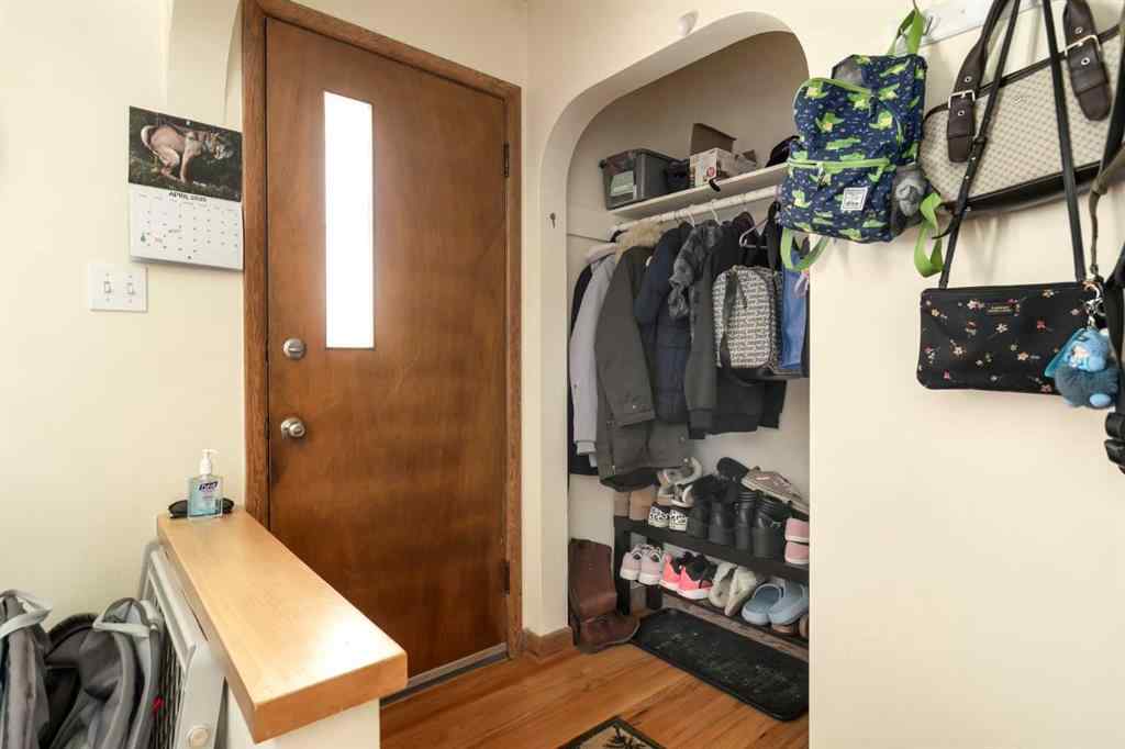 MLS® A2248706 - 223 41 Avenue NW in Highland Park Calgary, Residential