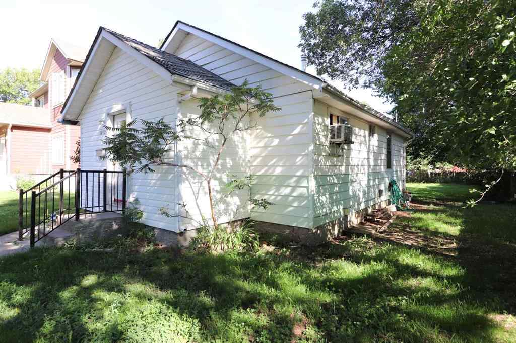 MLS® A2248707 - 1270 Elm Street SE in River Flats Medicine Hat, Residential