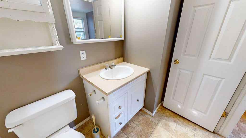 MLS® A2248707 - 1270 Elm Street SE in River Flats Medicine Hat, Residential