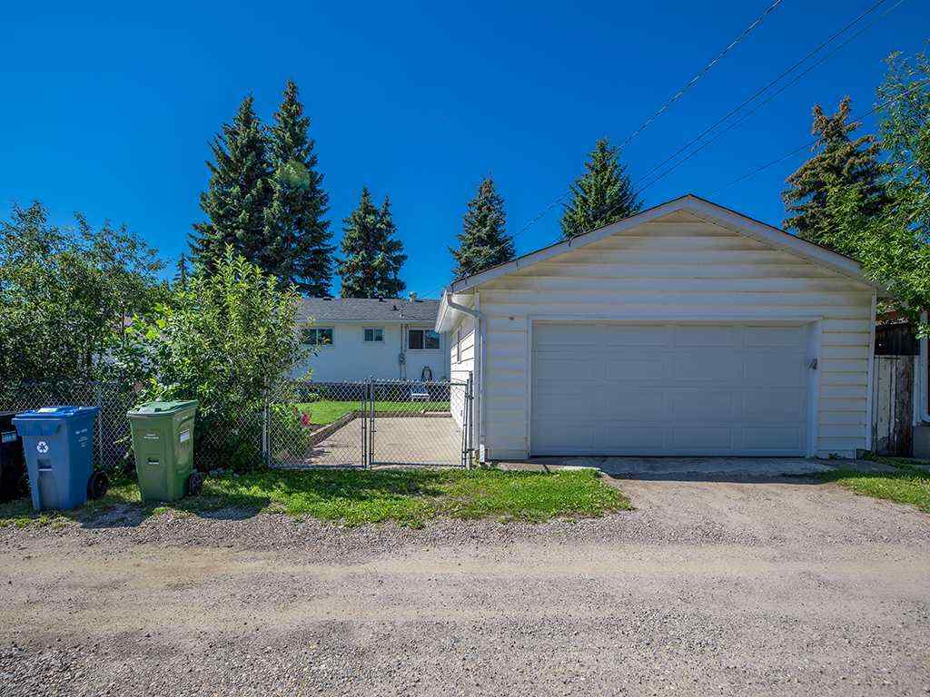MLS® A2248721 - 96 Windermere Road SW in Wildwood Calgary, Residential