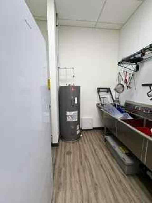 MLS® A2248728 - Unit #3170 40 Christie Park View SW in Christie Park Calgary, Commercial