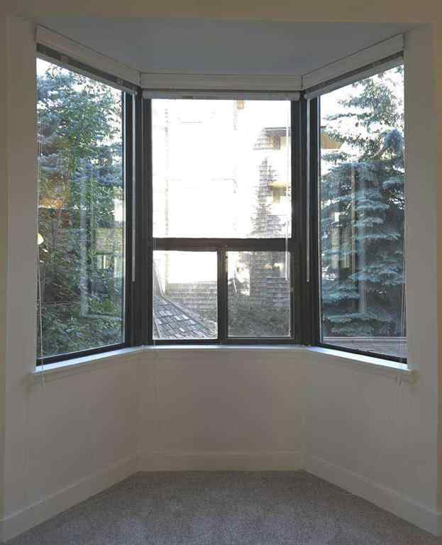 MLS® A2248729 - Unit #206 3730 50 Street NW in Varsity Calgary, Residential