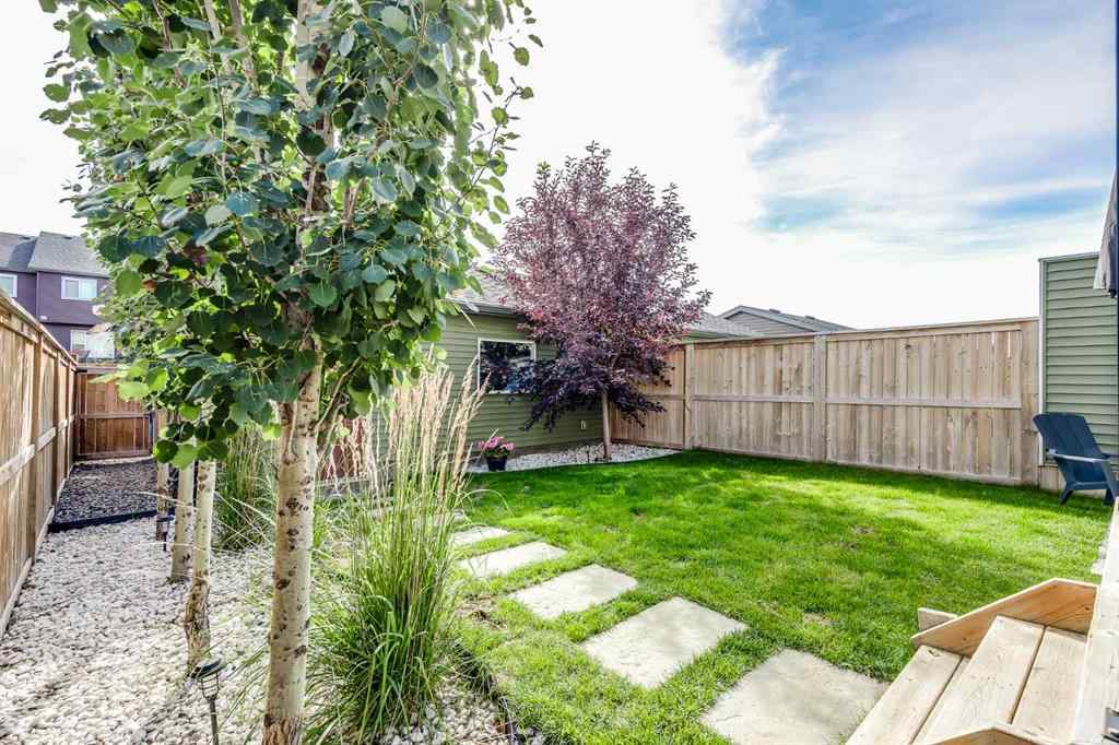 MLS® A2248731 - 340 Kingsmere Way SE in Kings Heights Airdrie, Residential