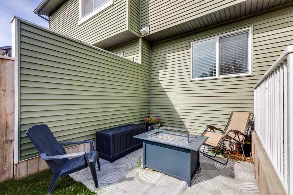 MLS® A2248731 - 340 Kingsmere Way SE in Kings Heights Airdrie, Residential