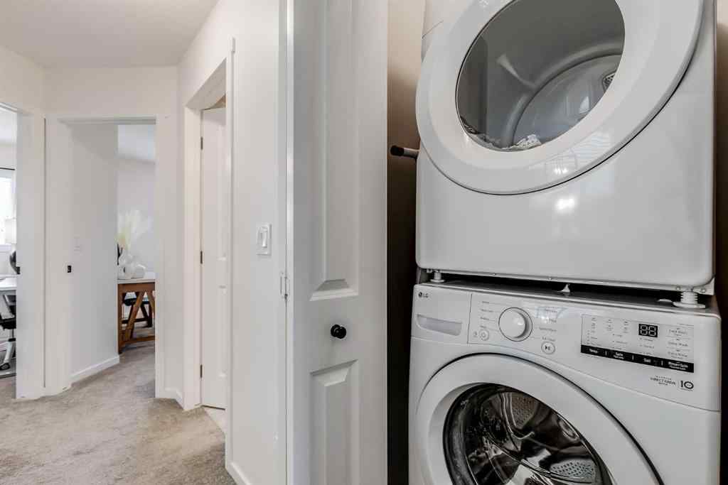 MLS® A2248731 - 340 Kingsmere Way SE in Kings Heights Airdrie, Residential
