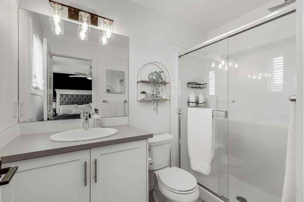 MLS® A2248731 - 340 Kingsmere Way SE in Kings Heights Airdrie, Residential