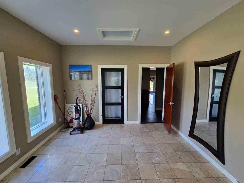 MLS® A2248736 - Unit #3 1041 Hwy 54 Highway  in NONE Rural Red Deer County, Commercial