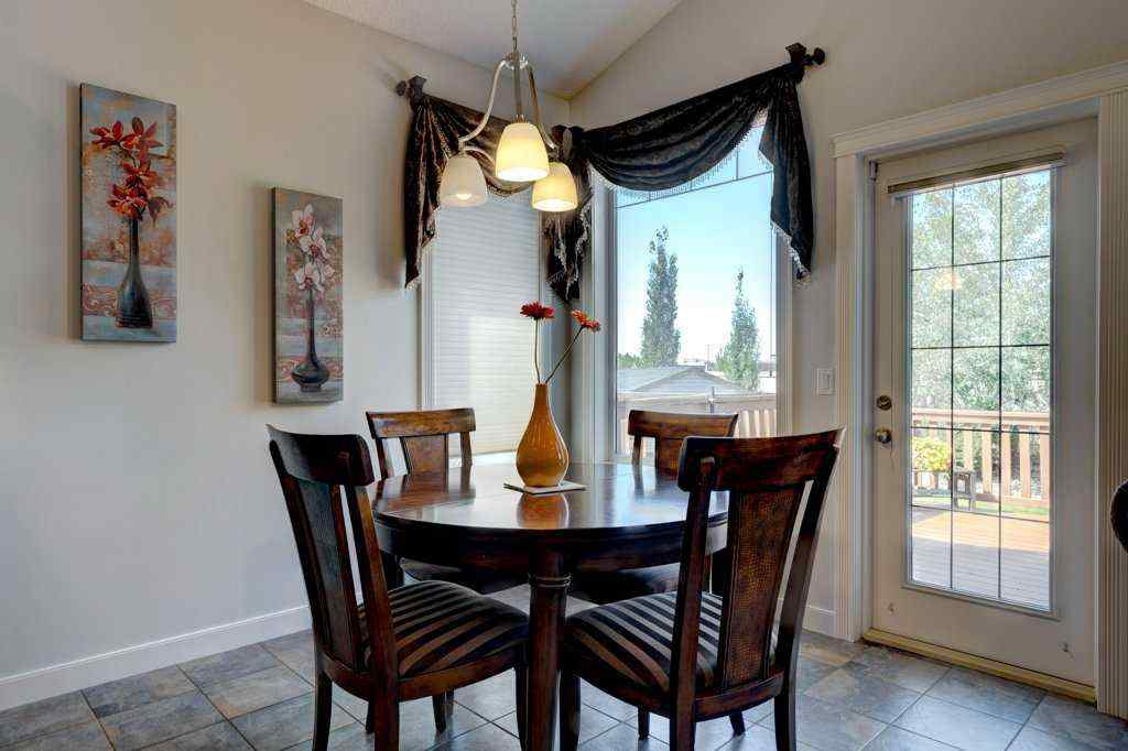 MLS® A2248739 - 2604 Coopers Circle SW in Coopers Crossing Airdrie, Residential
