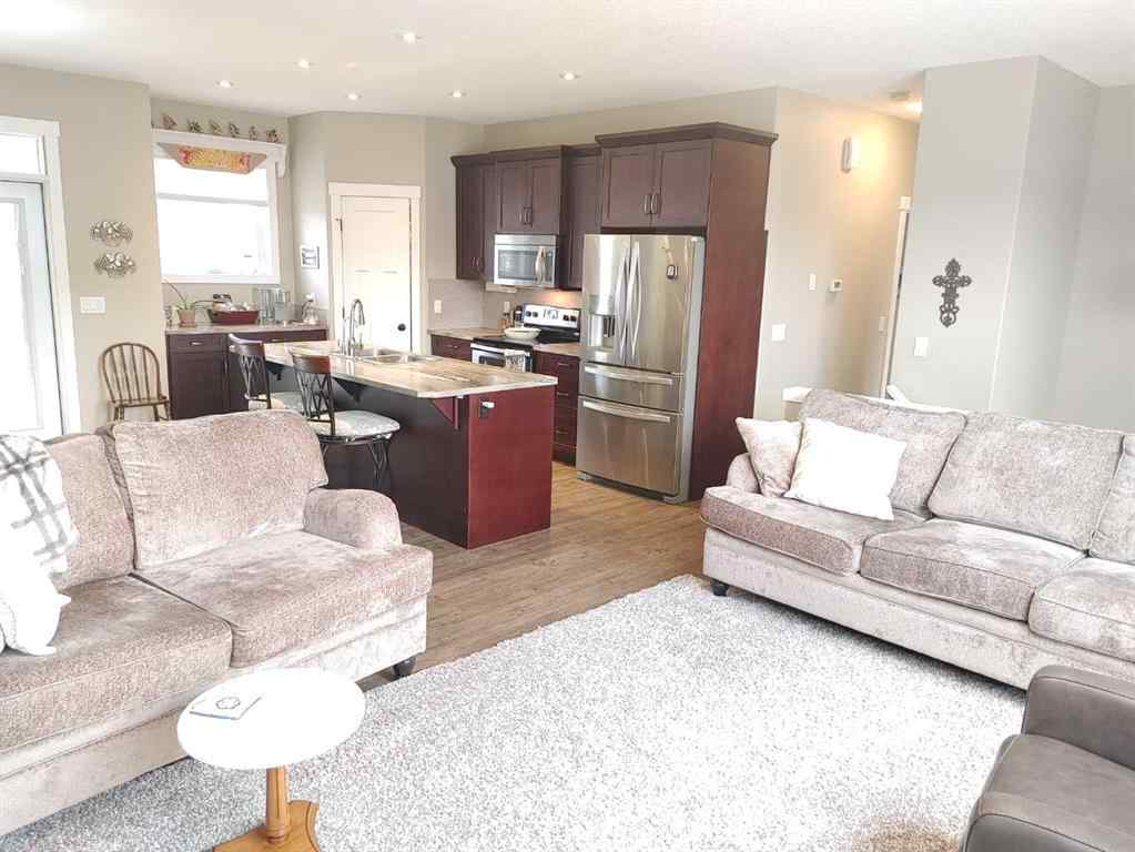 MLS® A2248743 - 215 George Street SW in NONE Diamond Valley, Residential