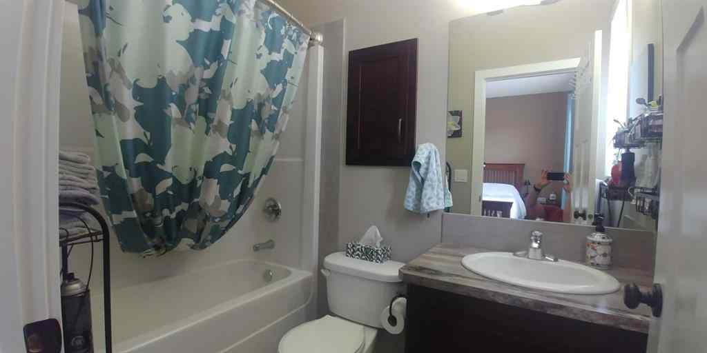 MLS® A2248743 - 215 George Street SW in NONE Diamond Valley, Residential