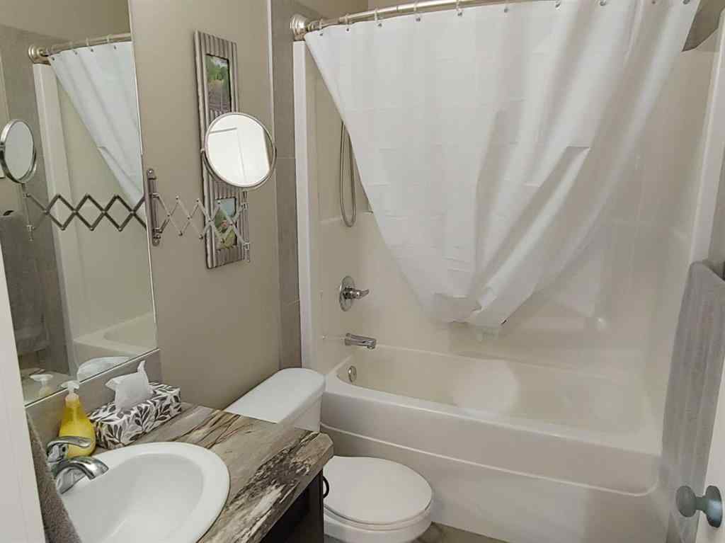MLS® A2248743 - 215 George Street SW in NONE Diamond Valley, Residential