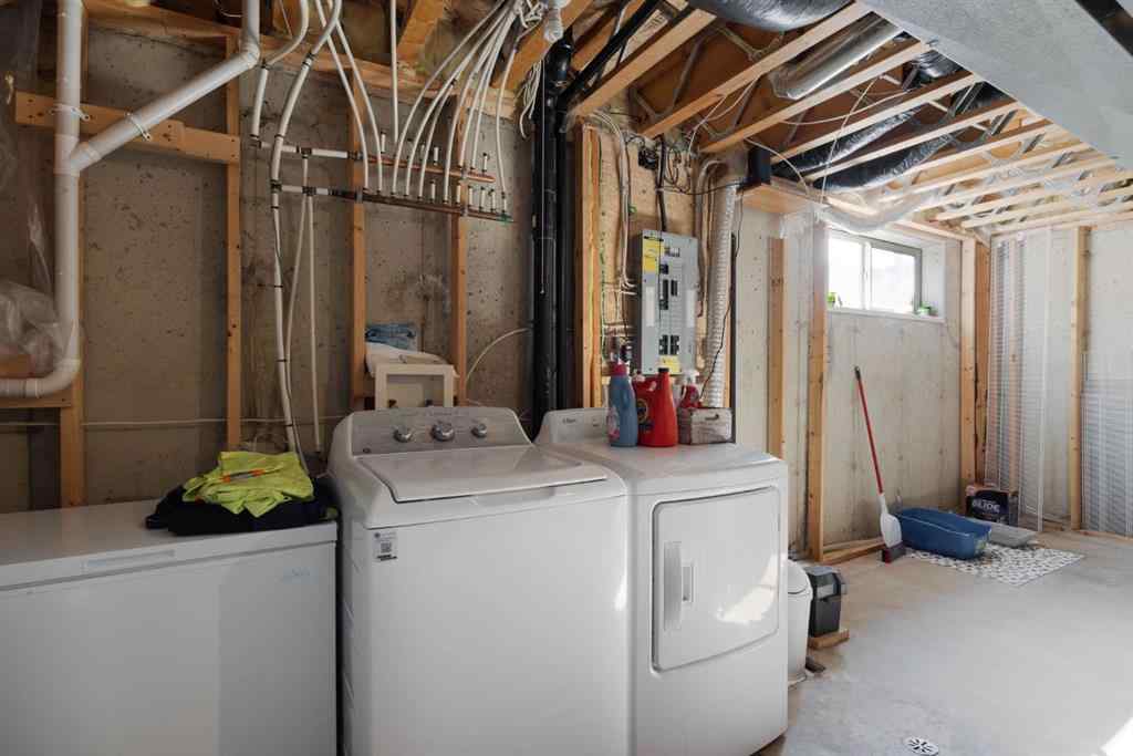 MLS® A2248750 - 108 Shetland Garden  in Thickwood Fort McMurray, Residential