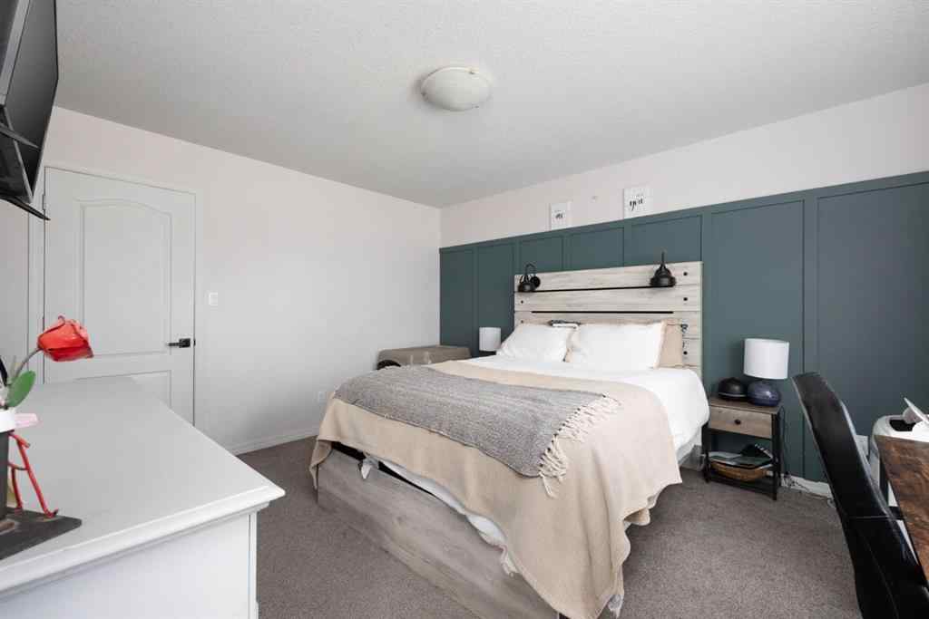 MLS® A2248750 - 108 Shetland Garden  in Thickwood Fort McMurray, Residential