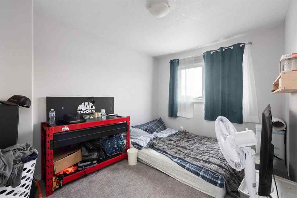 MLS® A2248750 - 108 Shetland Garden  in Thickwood Fort McMurray, Residential