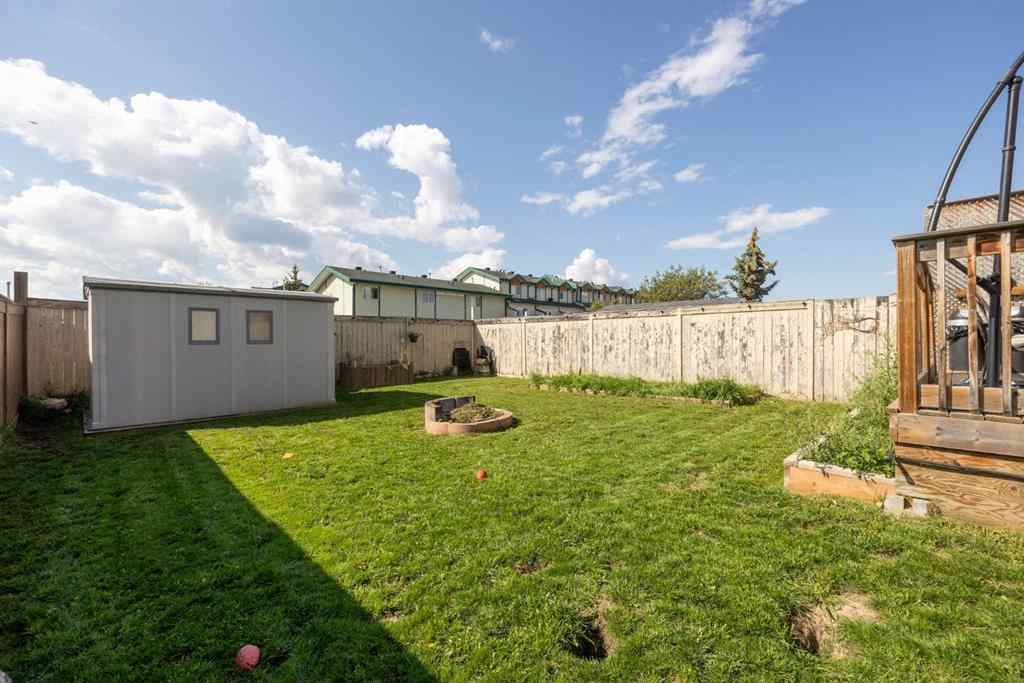 MLS® A2248750 - 108 Shetland Garden  in Thickwood Fort McMurray, Residential