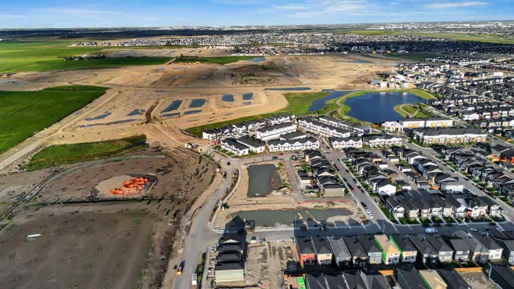 MLS® A2248756 - Unit #305 340 Ambleton Street NW in Moraine Calgary, Residential