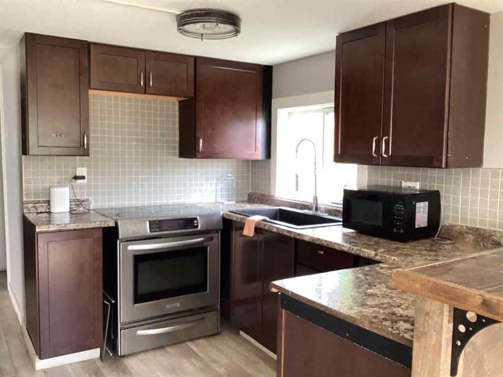 MLS® A2248757 - Unit #92 600 14 Street  in NONE Beaverlodge, Mobile
