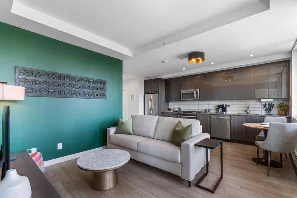 MLS® A2248761 - Unit #304 1526 9 Avenue SE in Inglewood Calgary, Residential