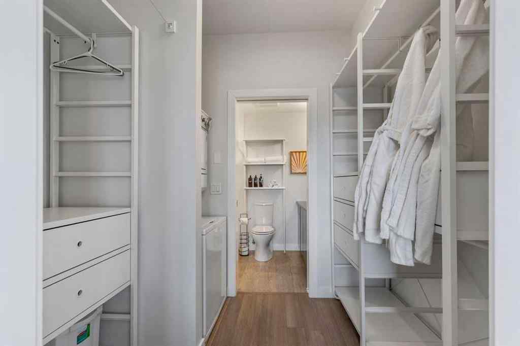 MLS® A2248761 - Unit #304 1526 9 Avenue SE in Inglewood Calgary, Residential