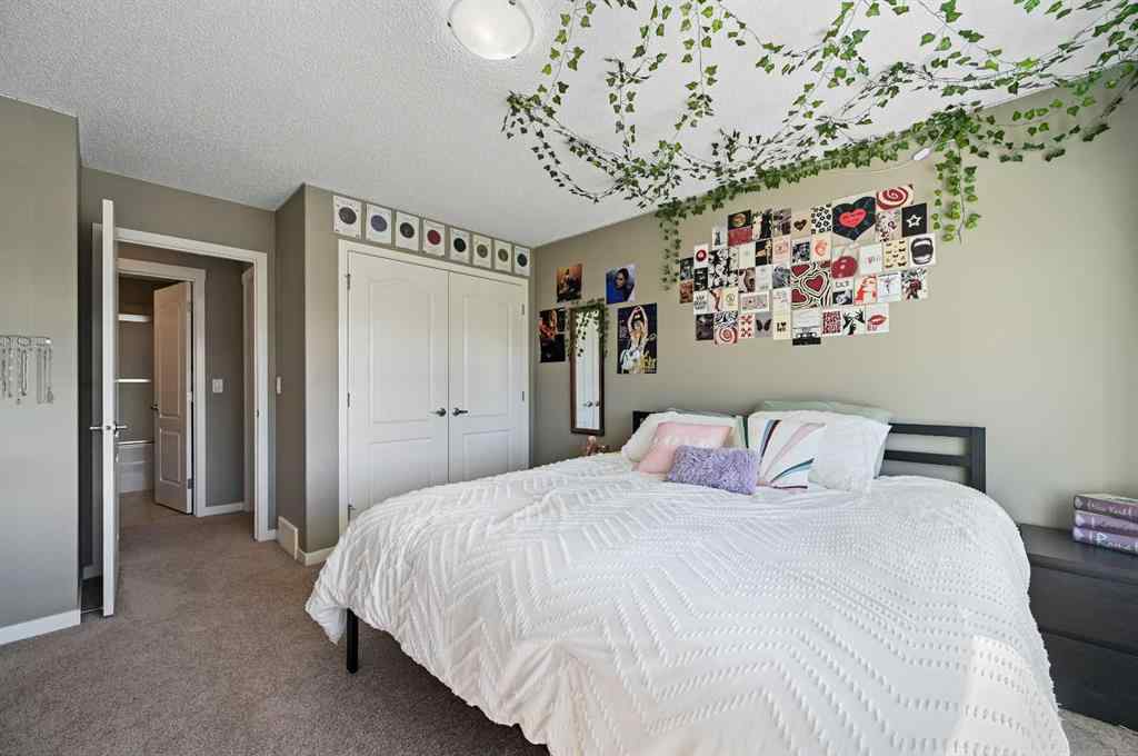 MLS® A2248768 - 92 Brightoncrest Rise SE in New Brighton Calgary, Residential
