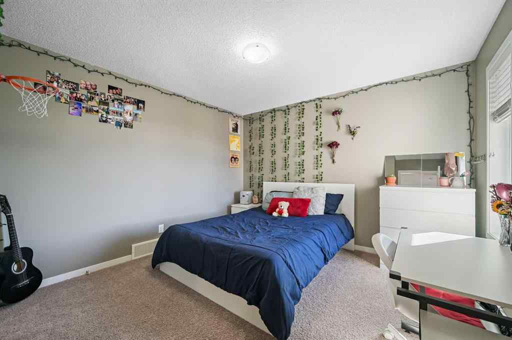 MLS® A2248768 - 92 Brightoncrest Rise SE in New Brighton Calgary, Residential