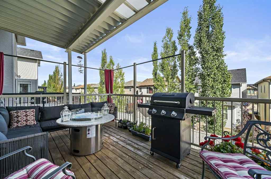 MLS® A2248768 - 92 Brightoncrest Rise SE in New Brighton Calgary, Residential