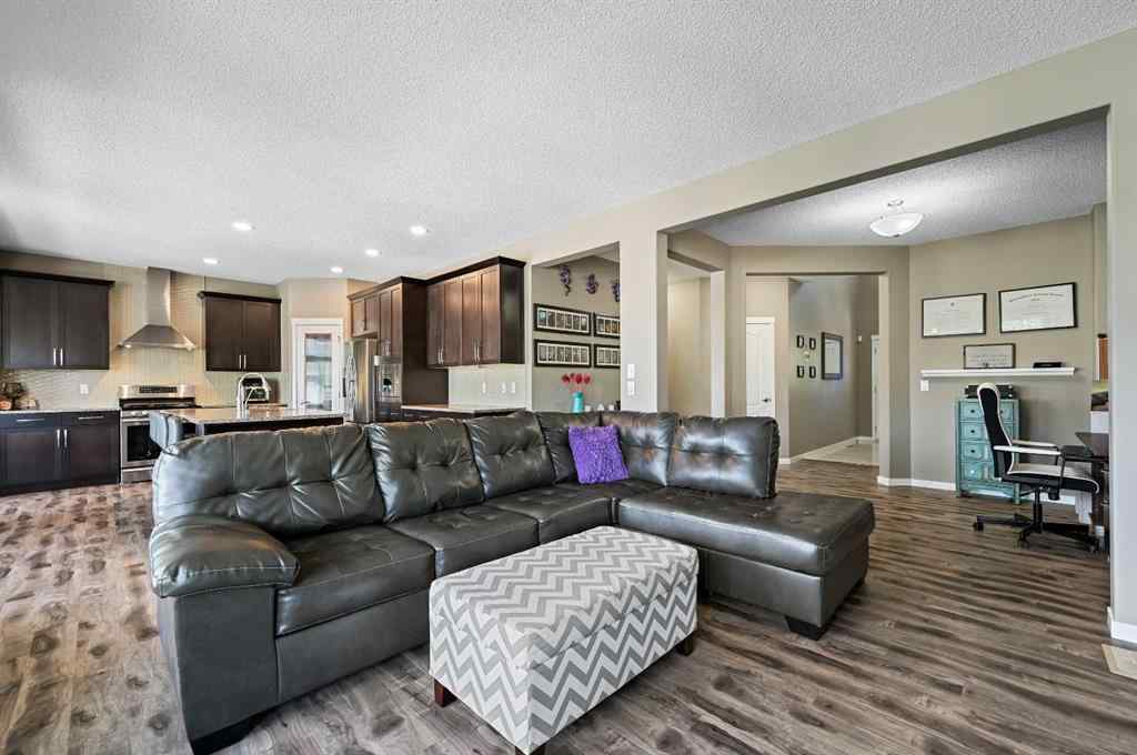 MLS® A2248768 - 92 Brightoncrest Rise SE in New Brighton Calgary, Residential