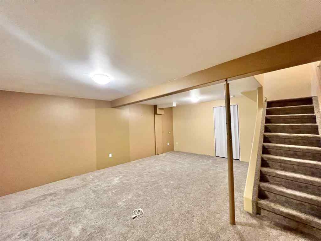 MLS® A2248769 - 808 Birchwood Close  in Bankview Drumheller, Residential