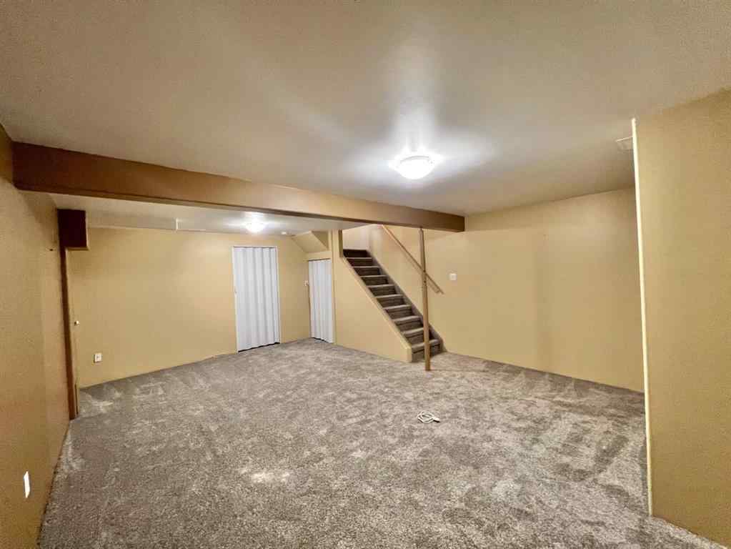MLS® A2248769 - 808 Birchwood Close  in Bankview Drumheller, Residential